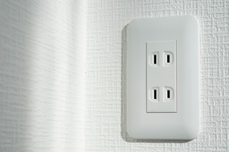 コンセント増設・移設工事