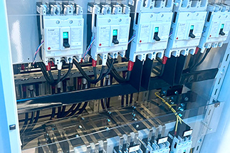 キュービクル入替